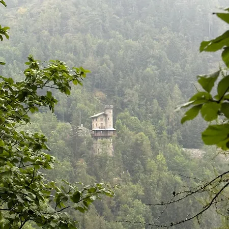 Il Castello Nel Bosco, Appartamento Torrente Champorcher Exterior photo