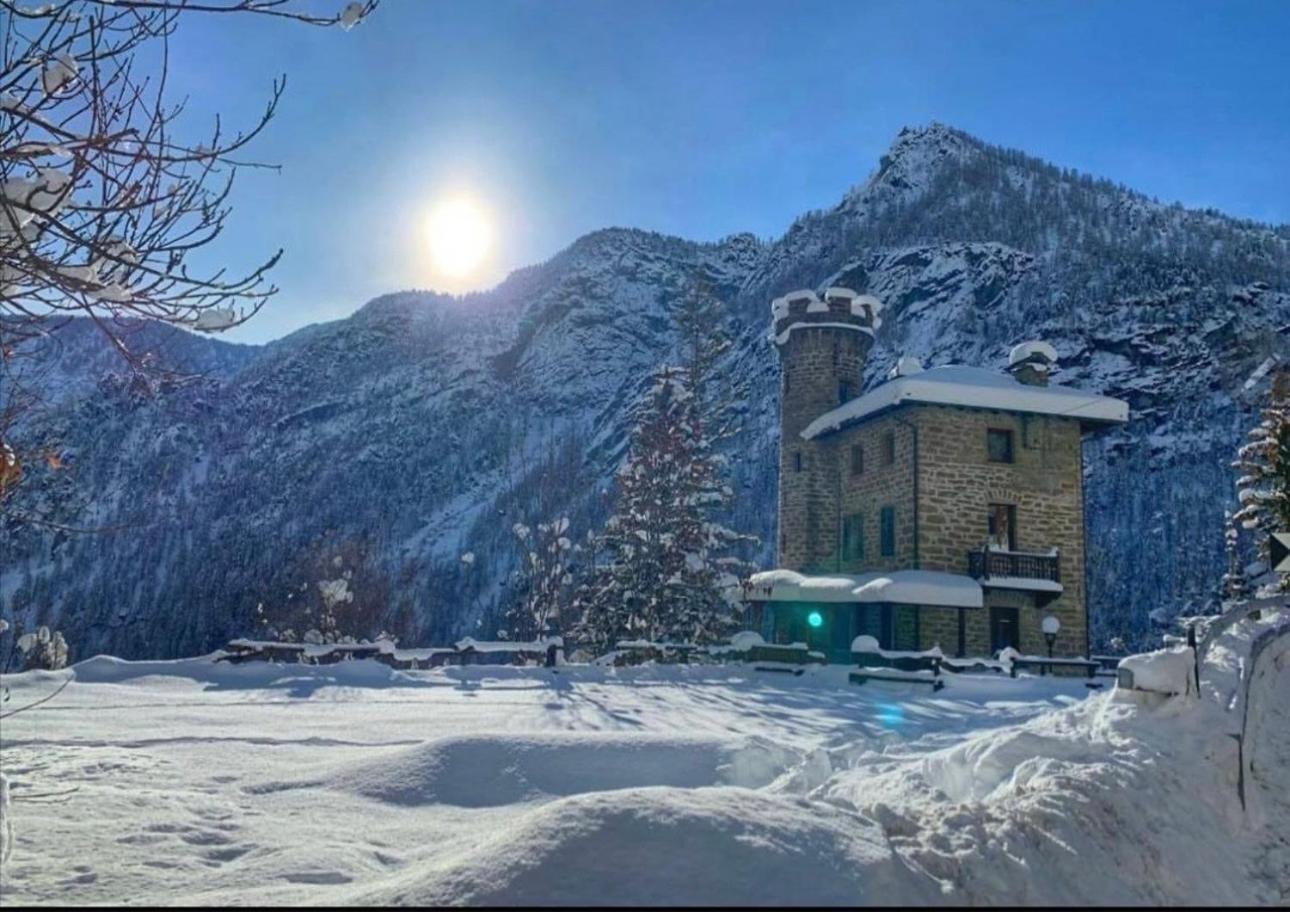 Il Castello Nel Bosco, Torrente Champorcher